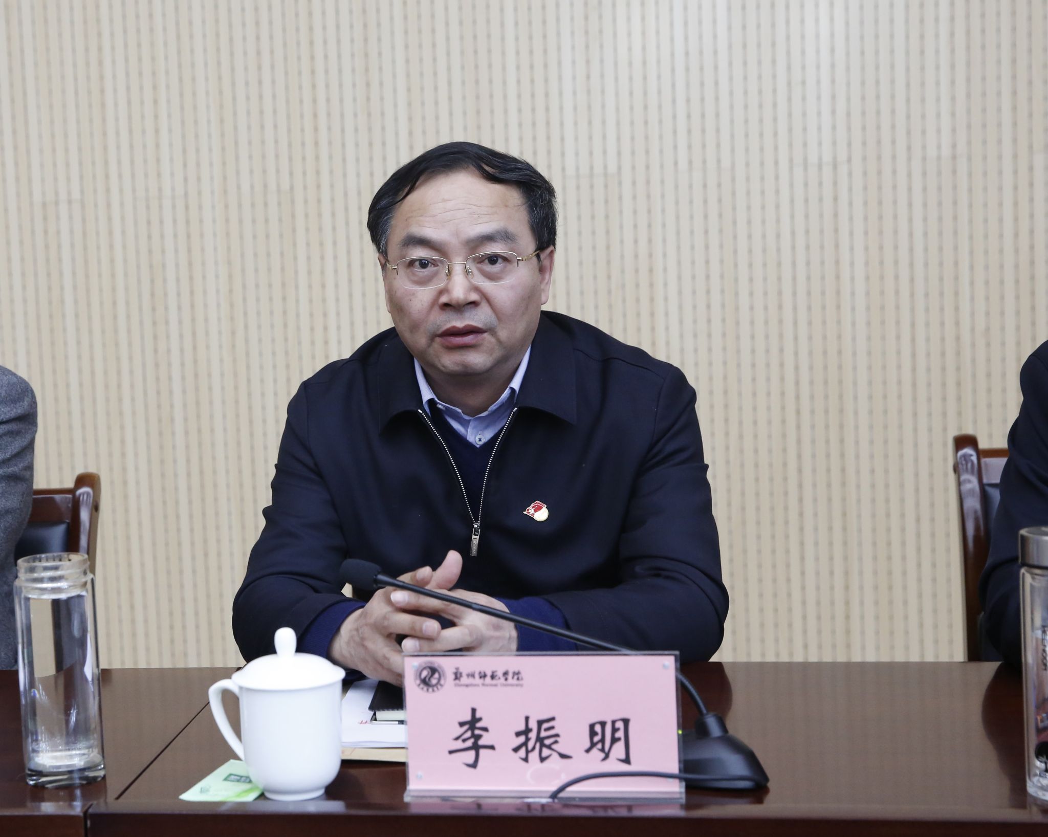 08副组长.JPG 08副组长.JPG