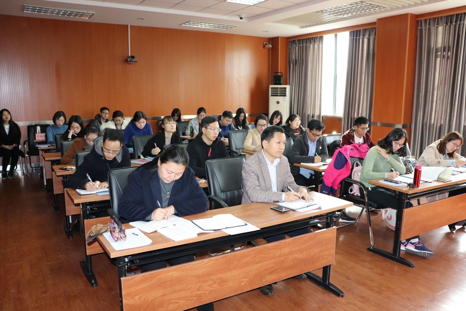 IMG_0333.JPG IMG_0333.JPG