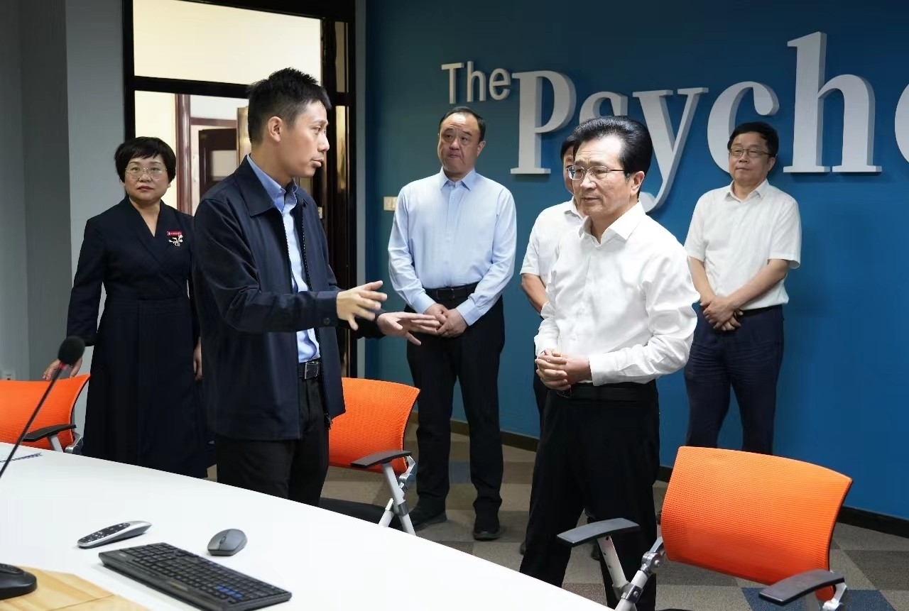 4d1f1434adc1106fcc9de910eddc563.jpg 4d1f1434adc1106fcc9de910eddc563.jpg