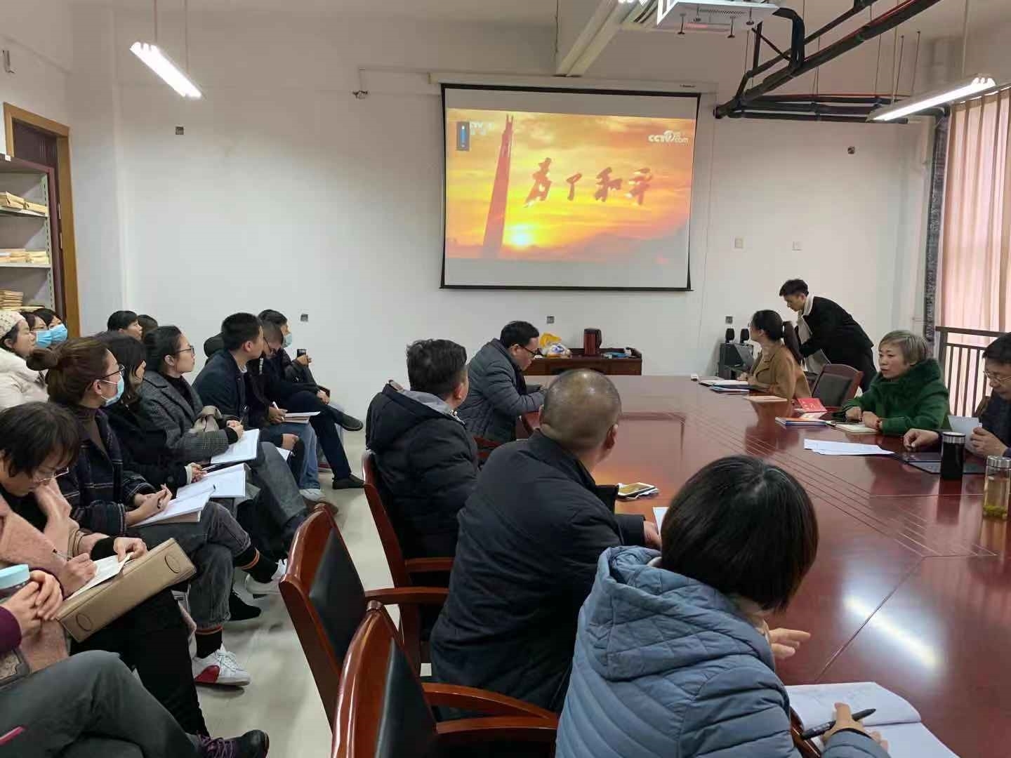 e3fbb1a303b9a3ff4343e5a816c0018.jpg e3fbb1a303b9a3ff4343e5a816c0018.jpg