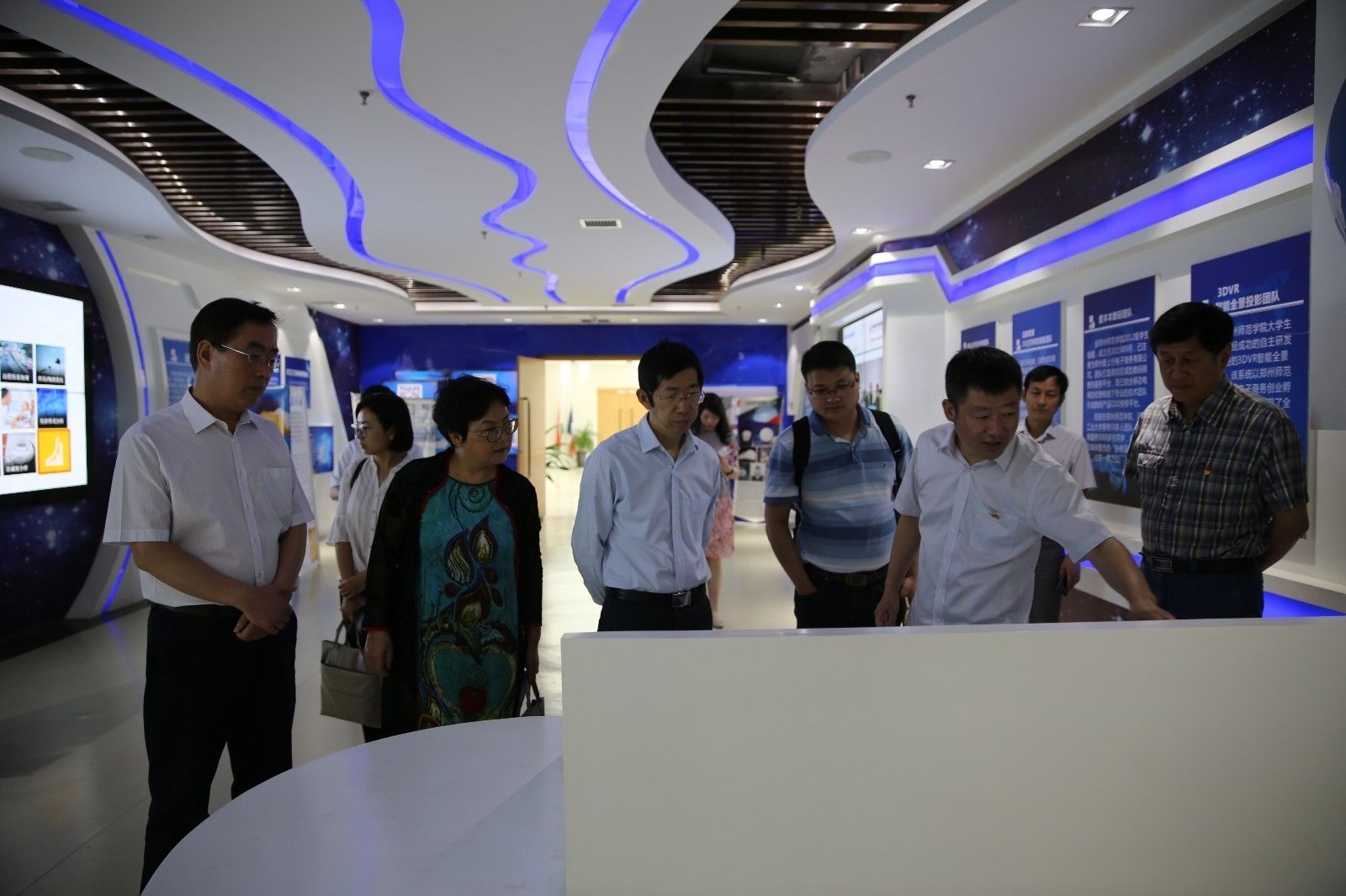 6Z1B2534.JPG 6Z1B2534.JPG