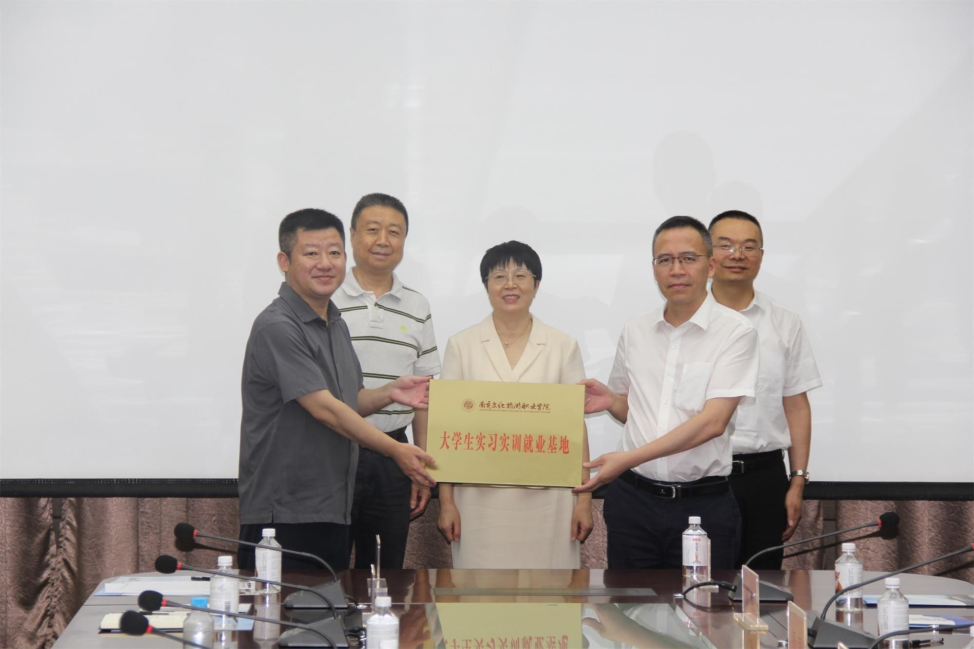 IMG_8992.JPG IMG_8992.JPG