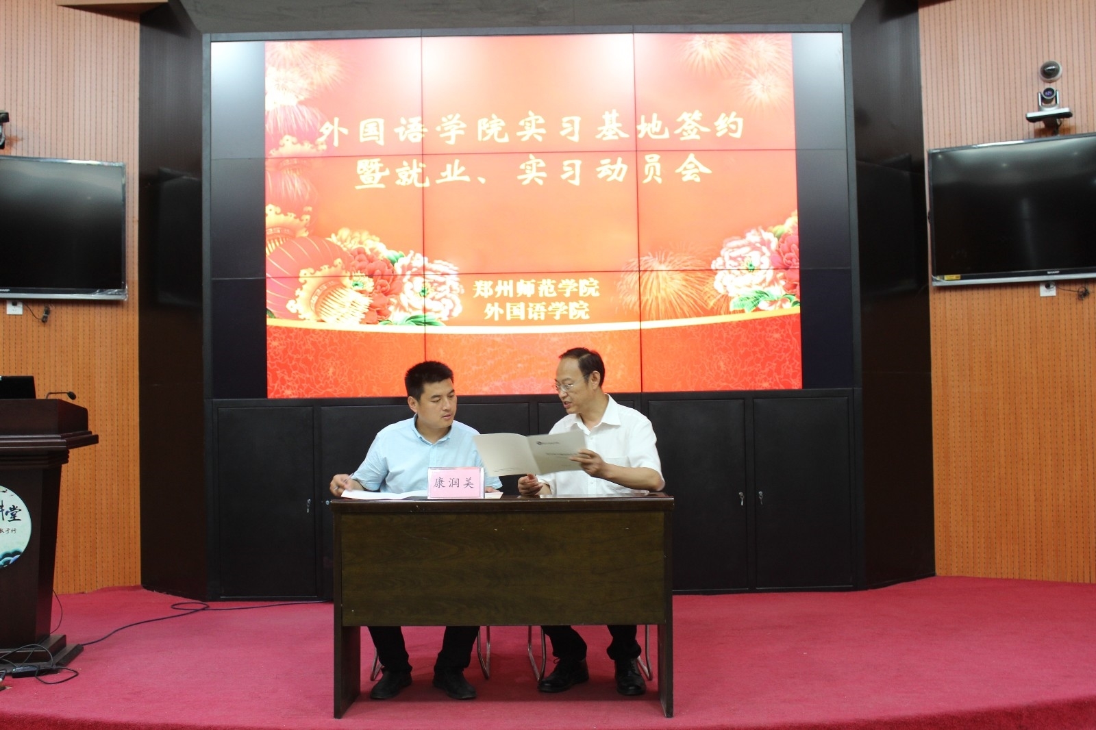 IMG_0323.JPG IMG_0323.JPG