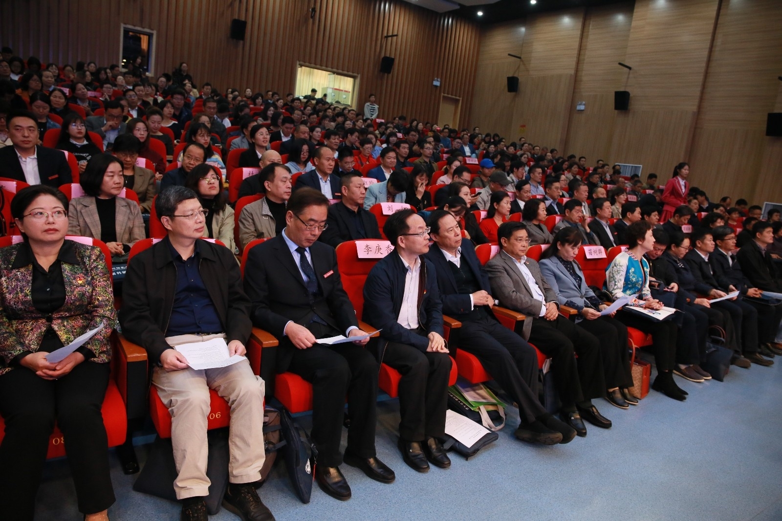 6Z1B1008.JPG 6Z1B1008.JPG