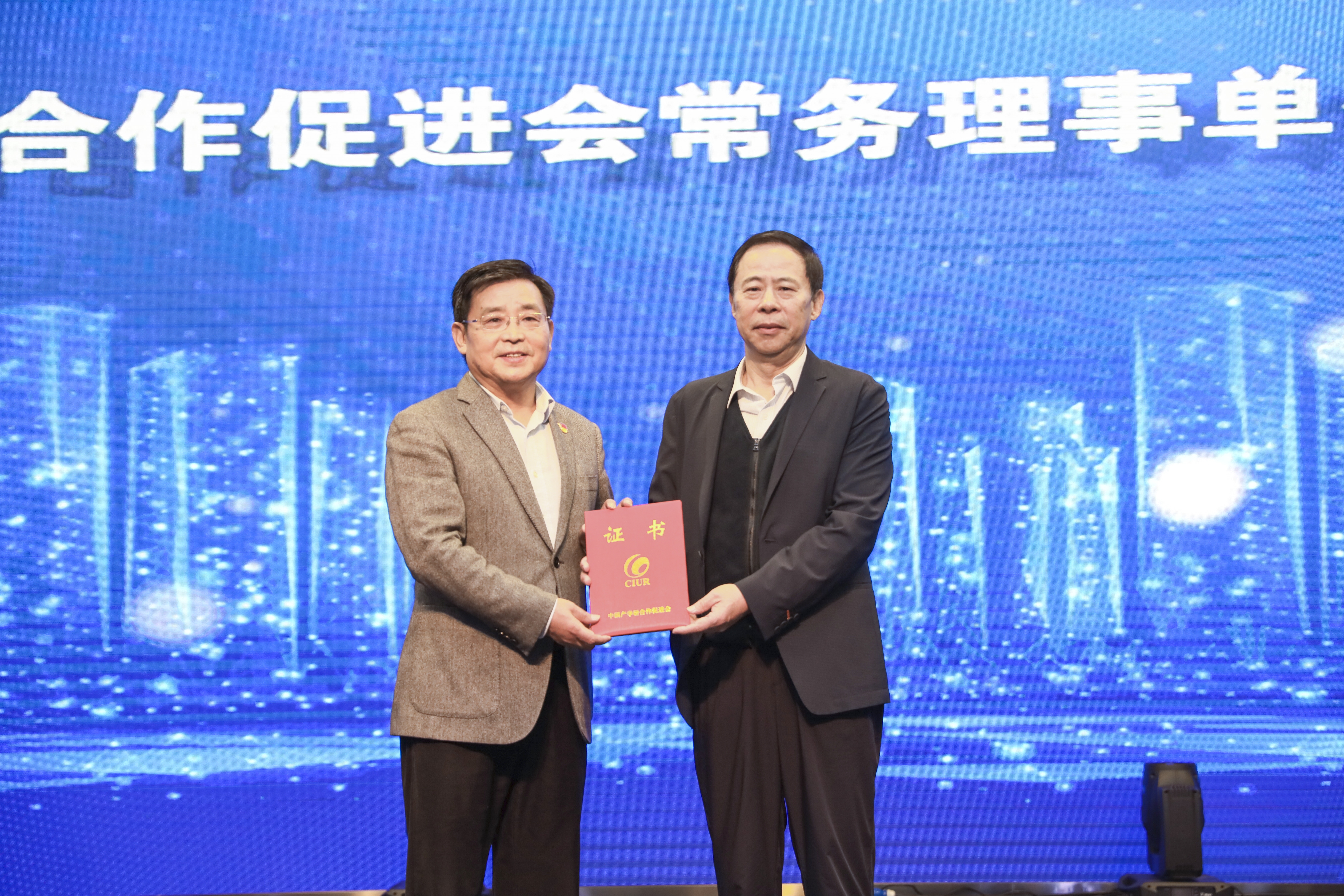 微信图片_20191024145648.jpg 微信图片_20191024145648.jpg