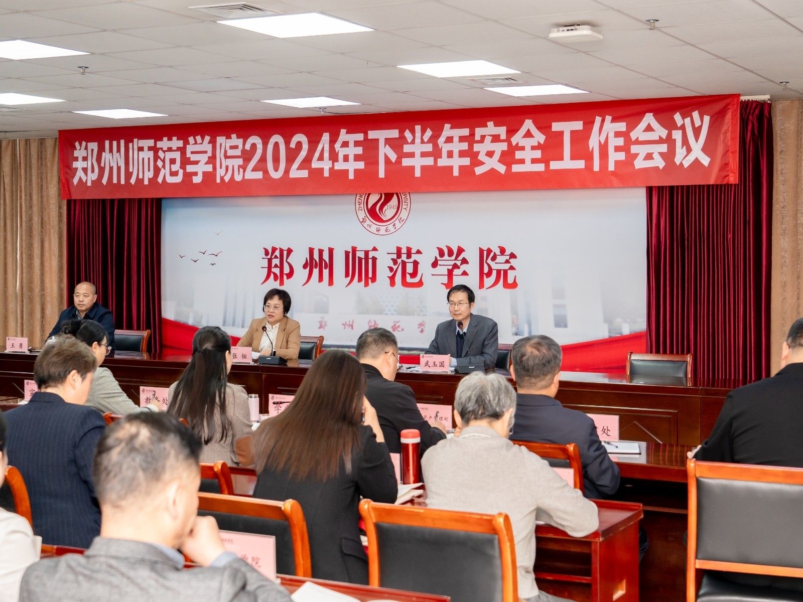 DSC05930.jpg DSC05930.jpg