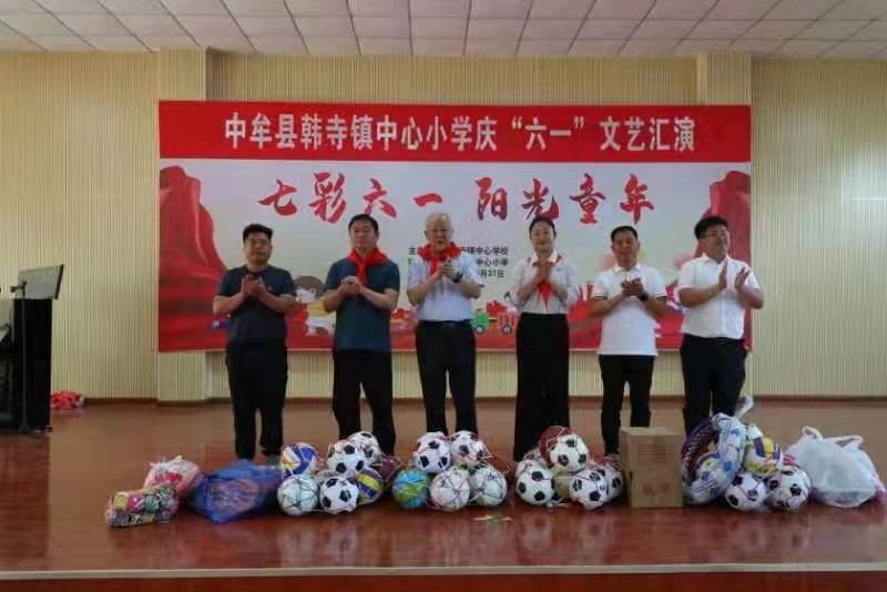 c8dff6a25eaf597c216b15a81660f4e.jpg c8dff6a25eaf597c216b15a81660f4e.jpg