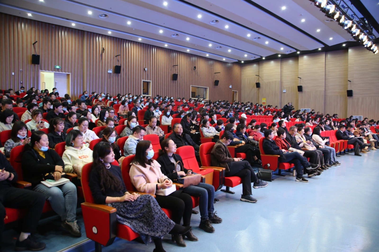 GP0A0127.JPG GP0A0127.JPG