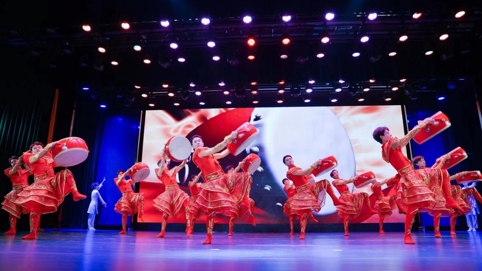 图片3.jpg 图片3.jpg