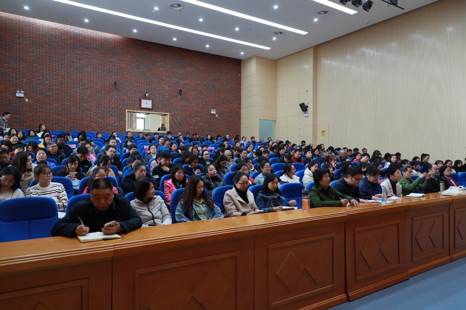 6N3A9453.JPG 6N3A9453.JPG