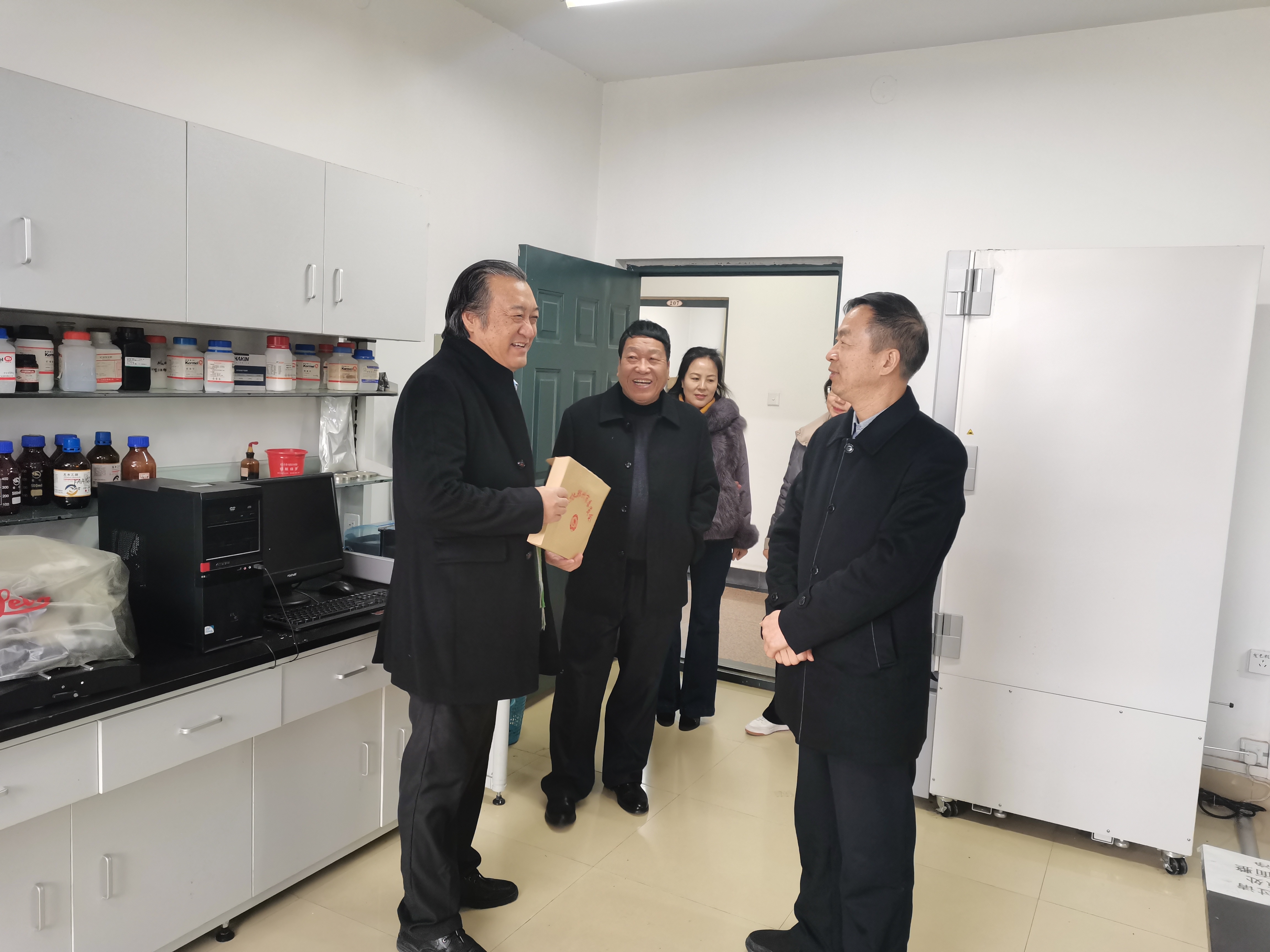 image005.jpg image005.jpg