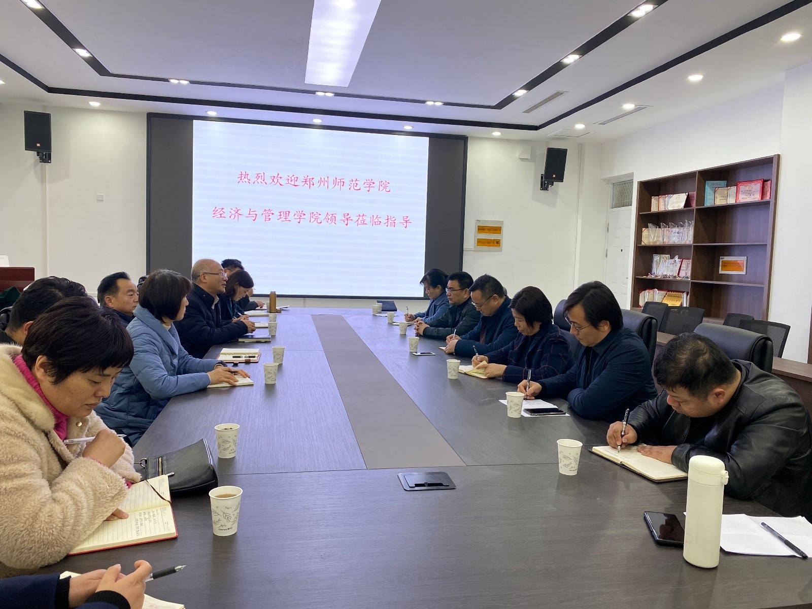 1e4b96a01a279e1aa3f36430ad1524a.jpg 1e4b96a01a279e1aa3f36430ad1524a.jpg