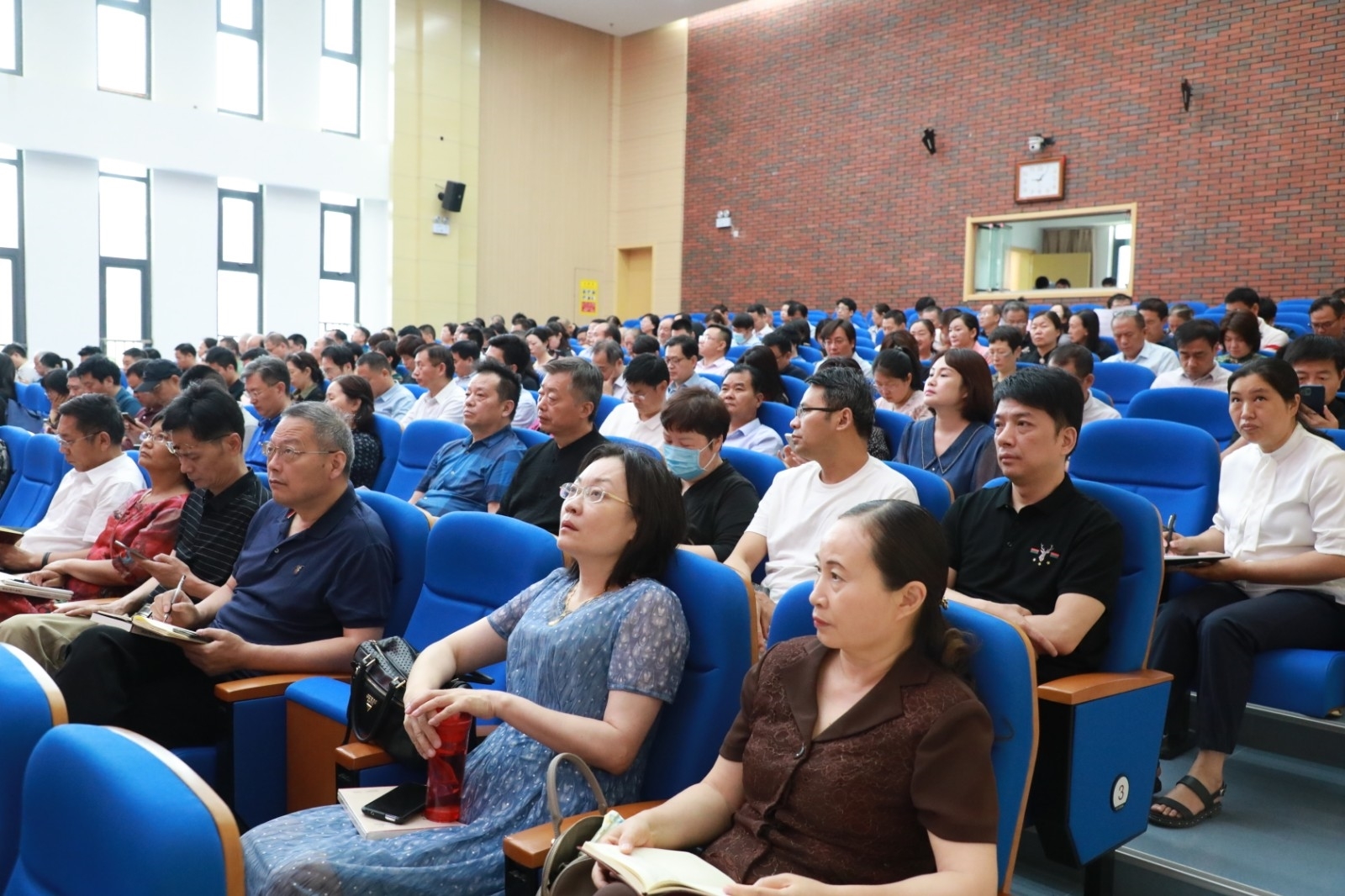 微信图片_20210703102122.jpg 微信图片_20210703102122.jpg