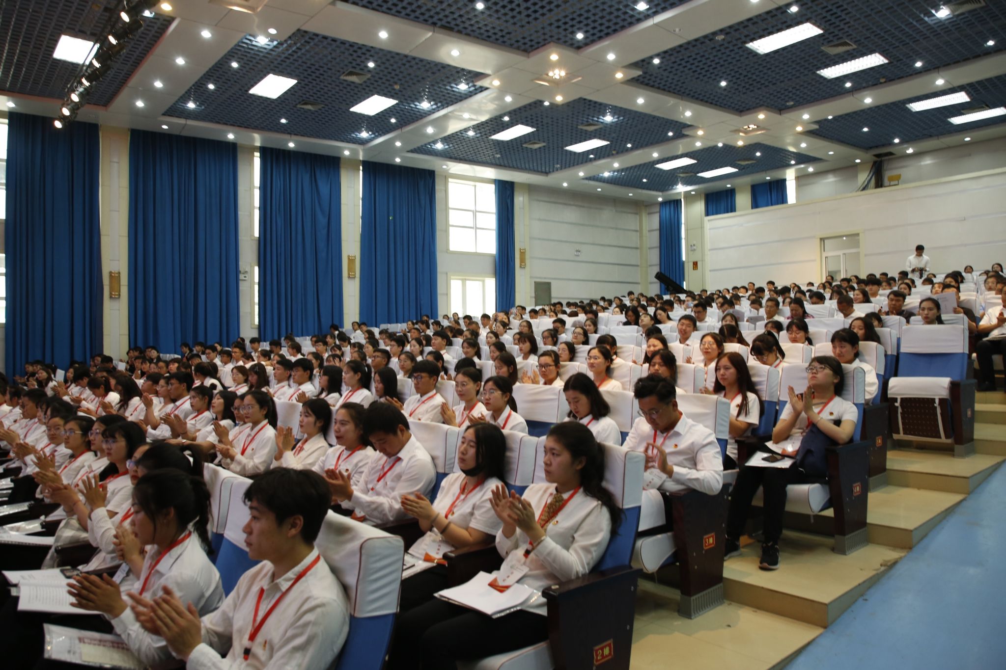 微信图片_20190612161510.jpg 微信图片_20190612161510.jpg