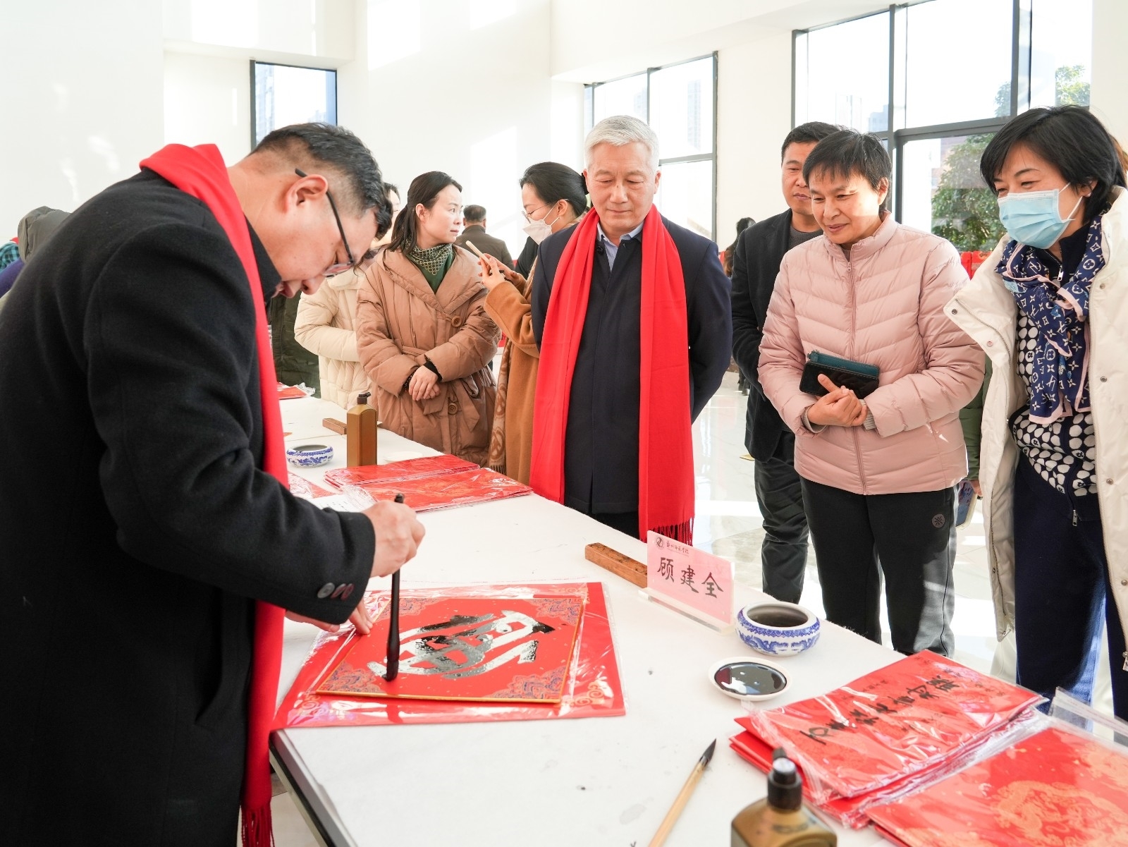 图片5(1).jpg 图片5(1).jpg