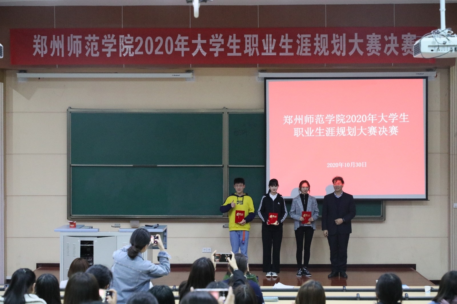 d24468c8a4de2b789b2f696da5d1247.jpg d24468c8a4de2b789b2f696da5d1247.jpg