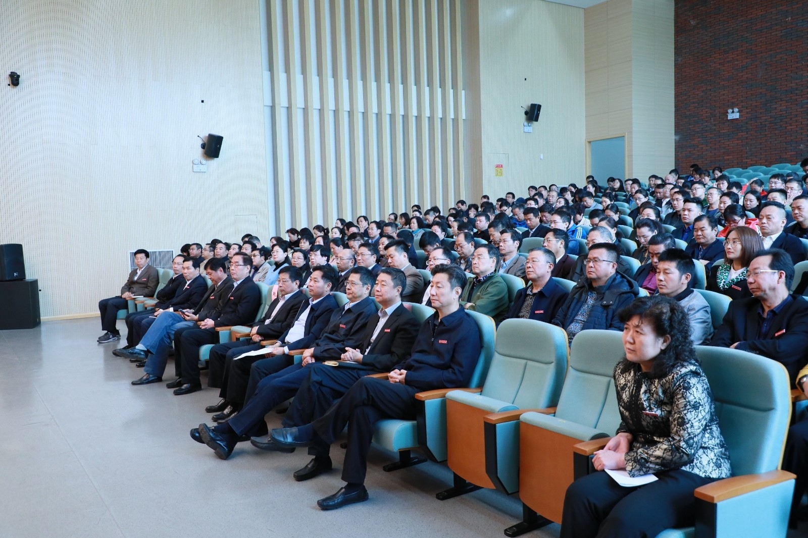 6N3A4550.JPG 6N3A4550.JPG