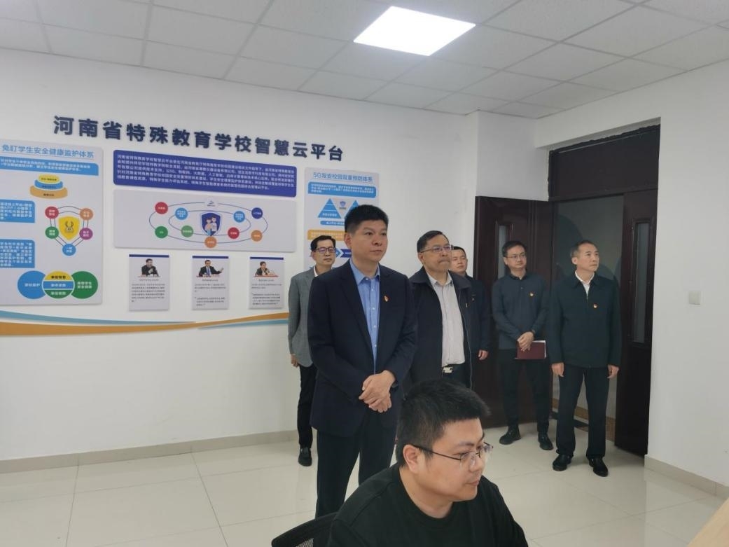 图片4.jpg 图片4.jpg