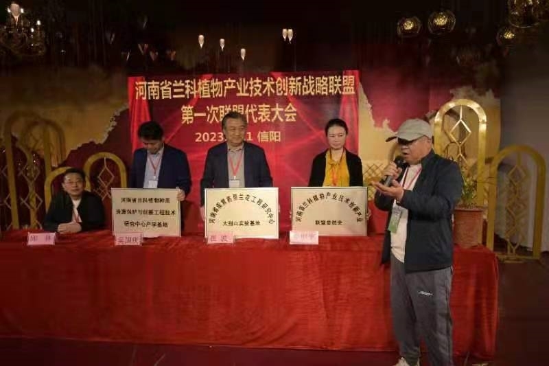 8c13f572f18a6782b6958447a631000.jpg 8c13f572f18a6782b6958447a631000.jpg