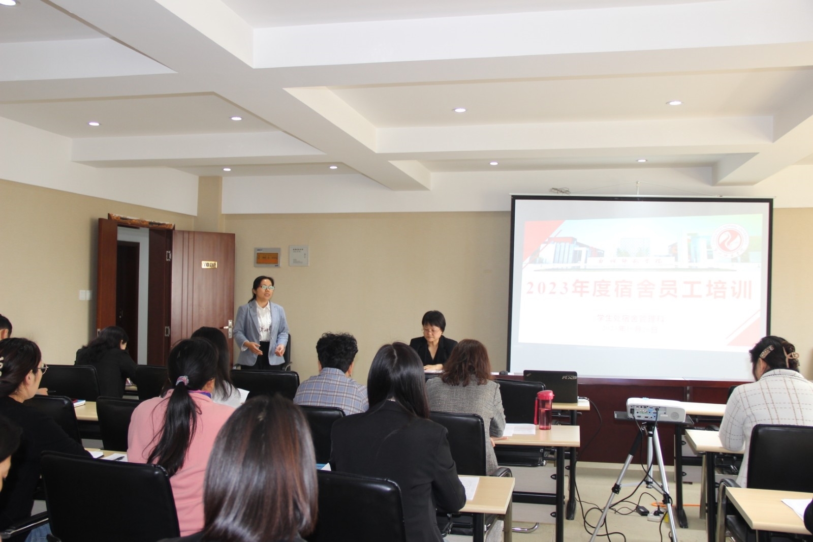 ima9999ge.jpeg ima9999ge.jpeg