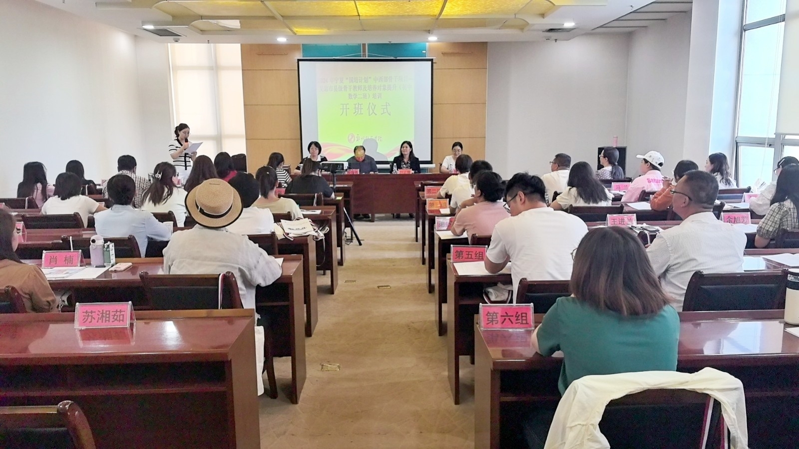 图片一_副本.jpg 图片一_副本.jpg