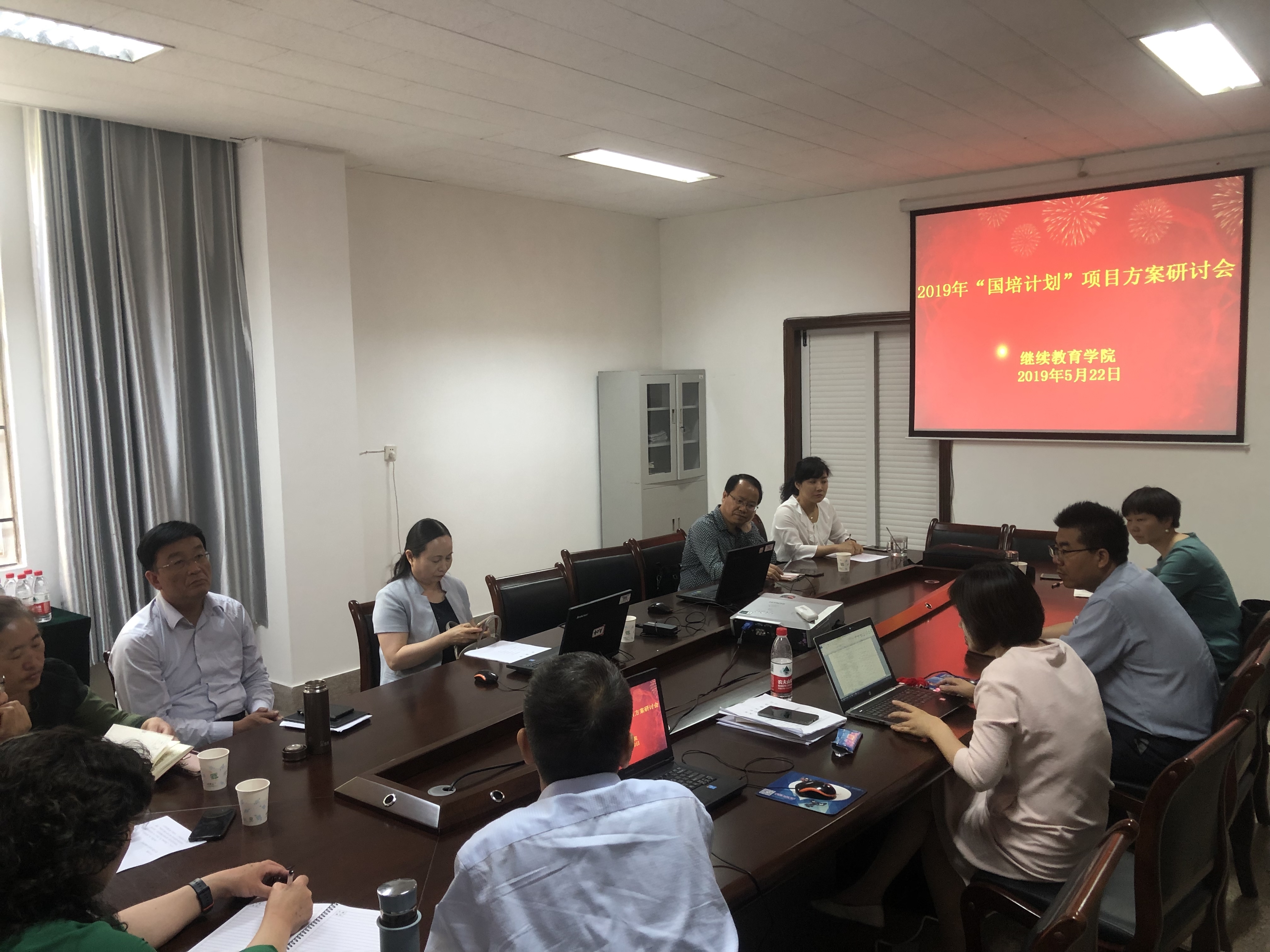 照片2.jpg 照片2.jpg