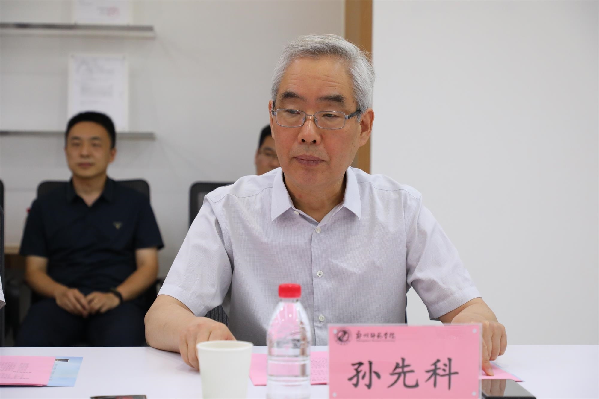 6N3A2407(1).jpg 6N3A2407(1).jpg