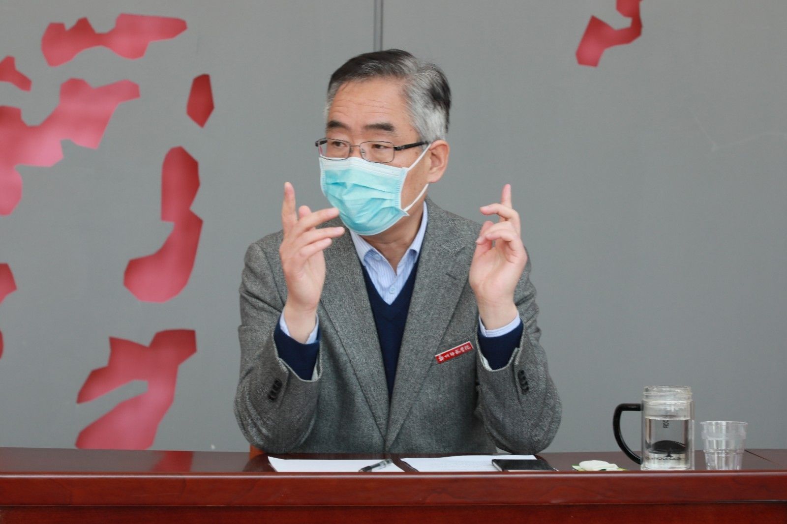 微信图片_20200422124859.jpg 微信图片_20200422124859.jpg