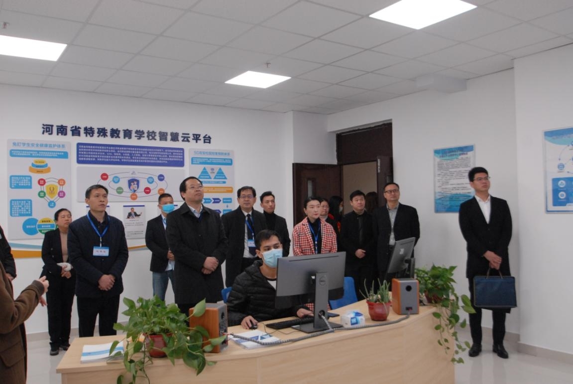 图片3.jpg 图片3.jpg