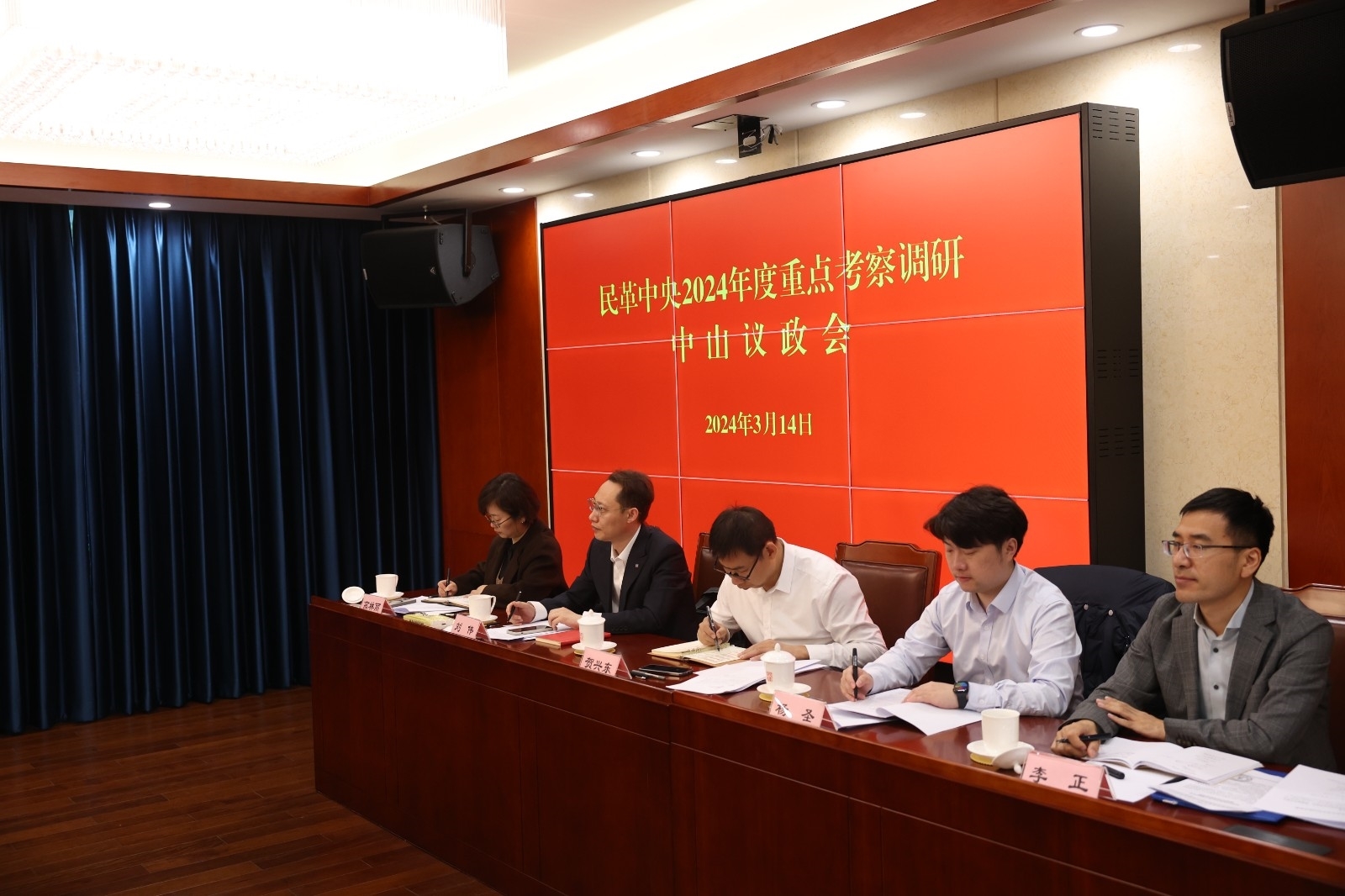 1E7A6307.JPG 1E7A6307.JPG