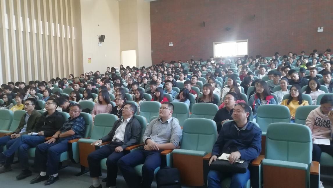 申怀彬教授-讲座影像-3.jpg 申怀彬教授-讲座影像-3.jpg