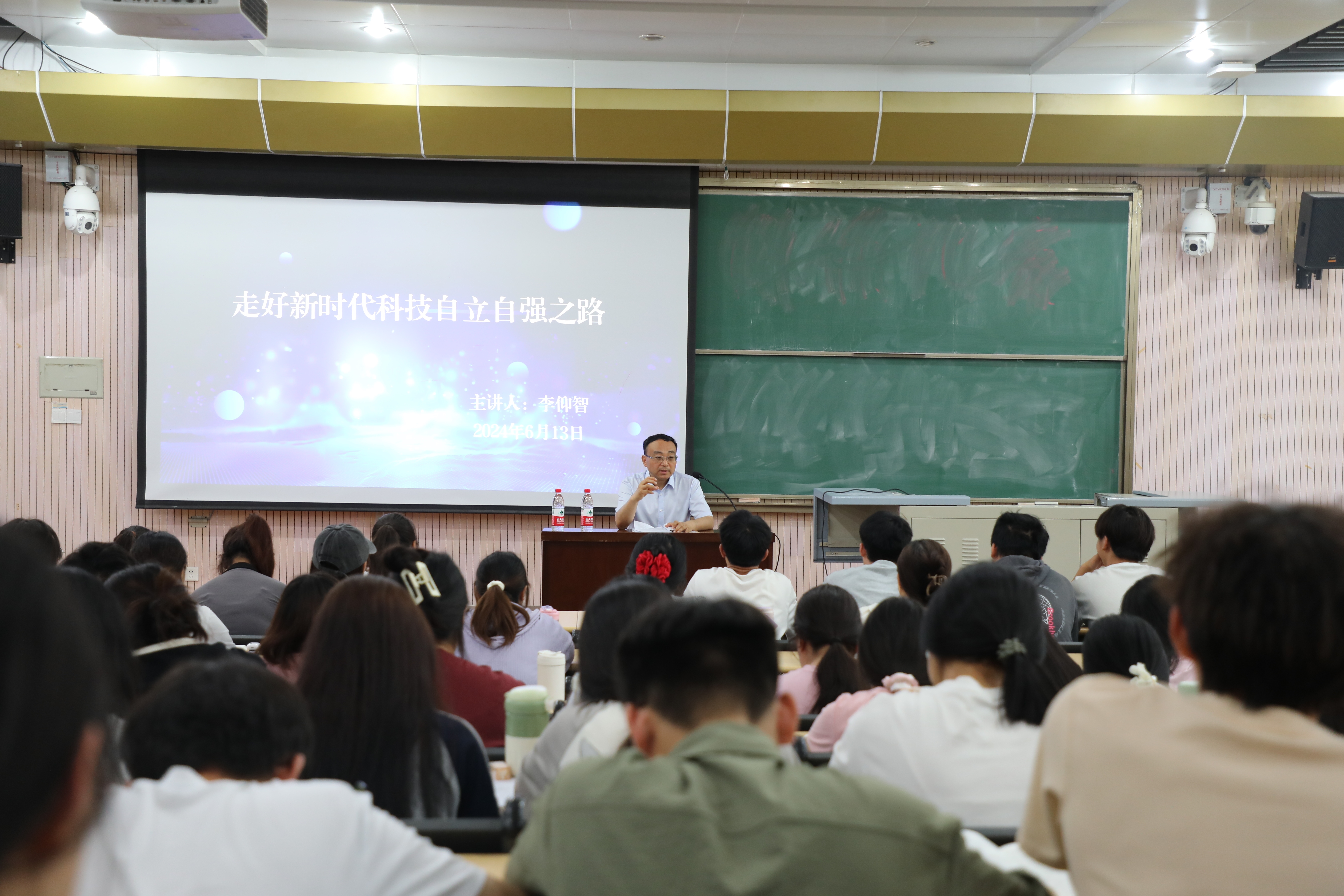 6N3A0026.JPG 6N3A0026.JPG