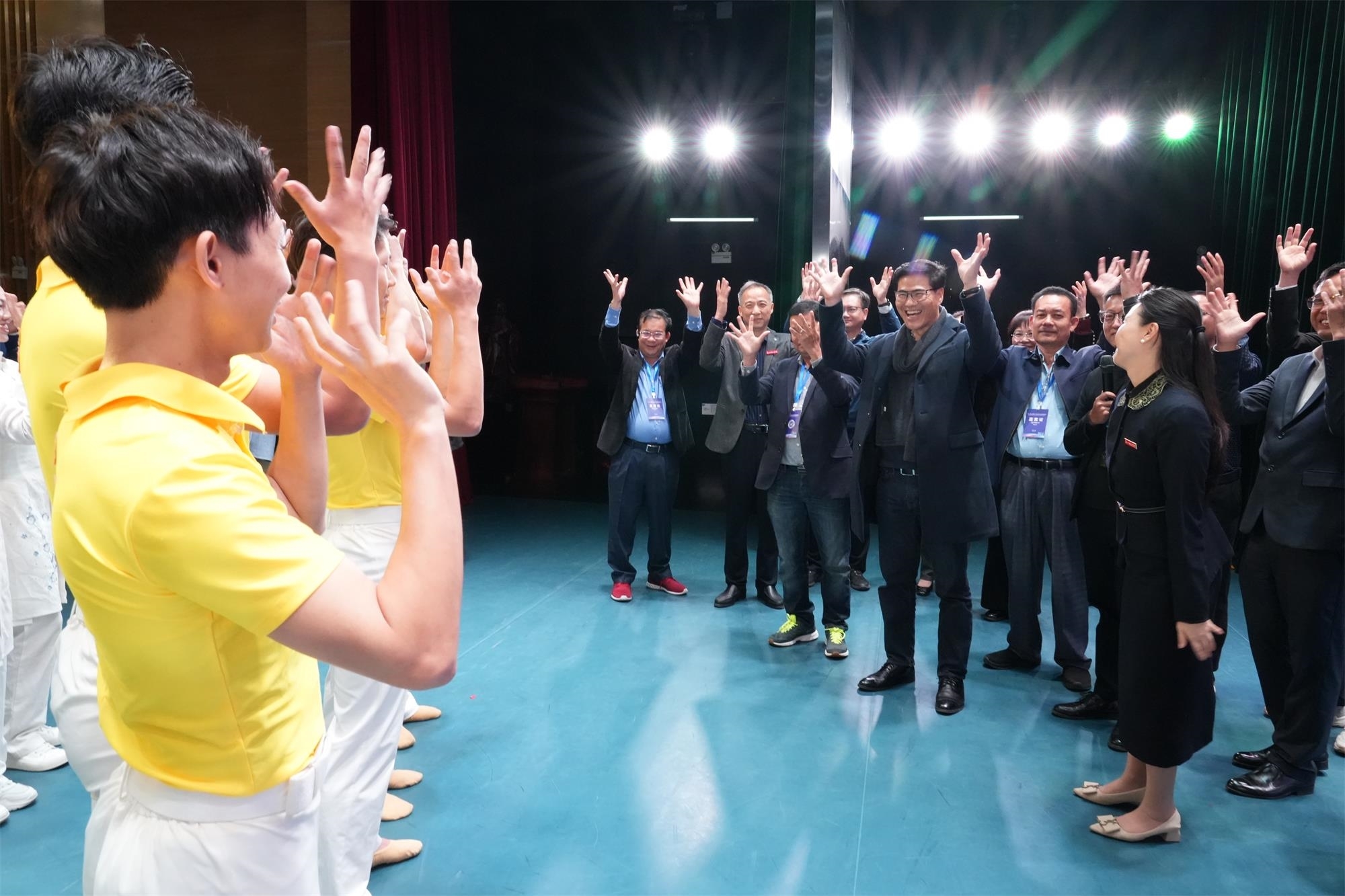 abaaf64684ae9f03ea69b2dc118c66d.jpg abaaf64684ae9f03ea69b2dc118c66d.jpg