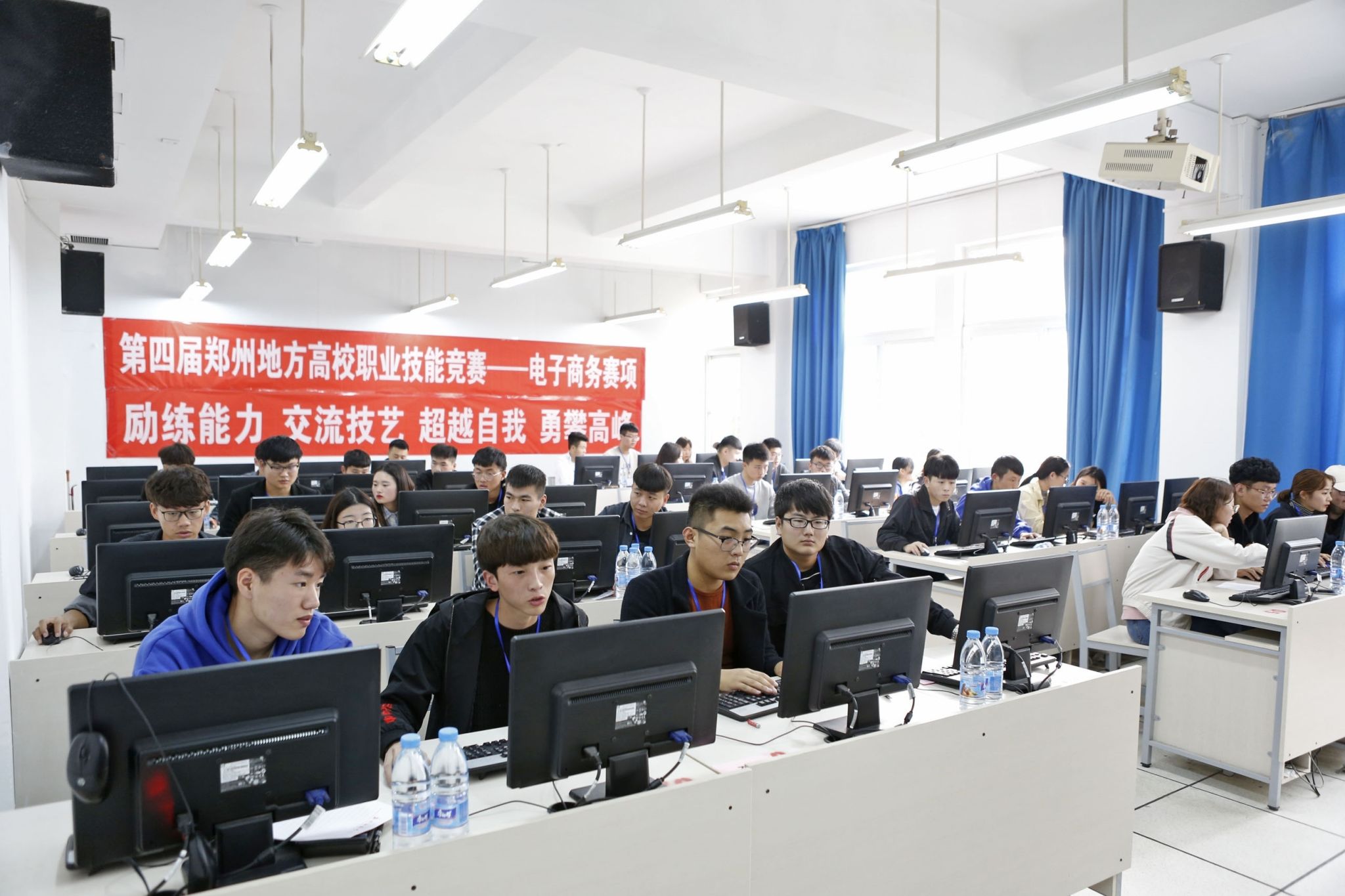 _ER_6750.JPG _ER_6750.JPG