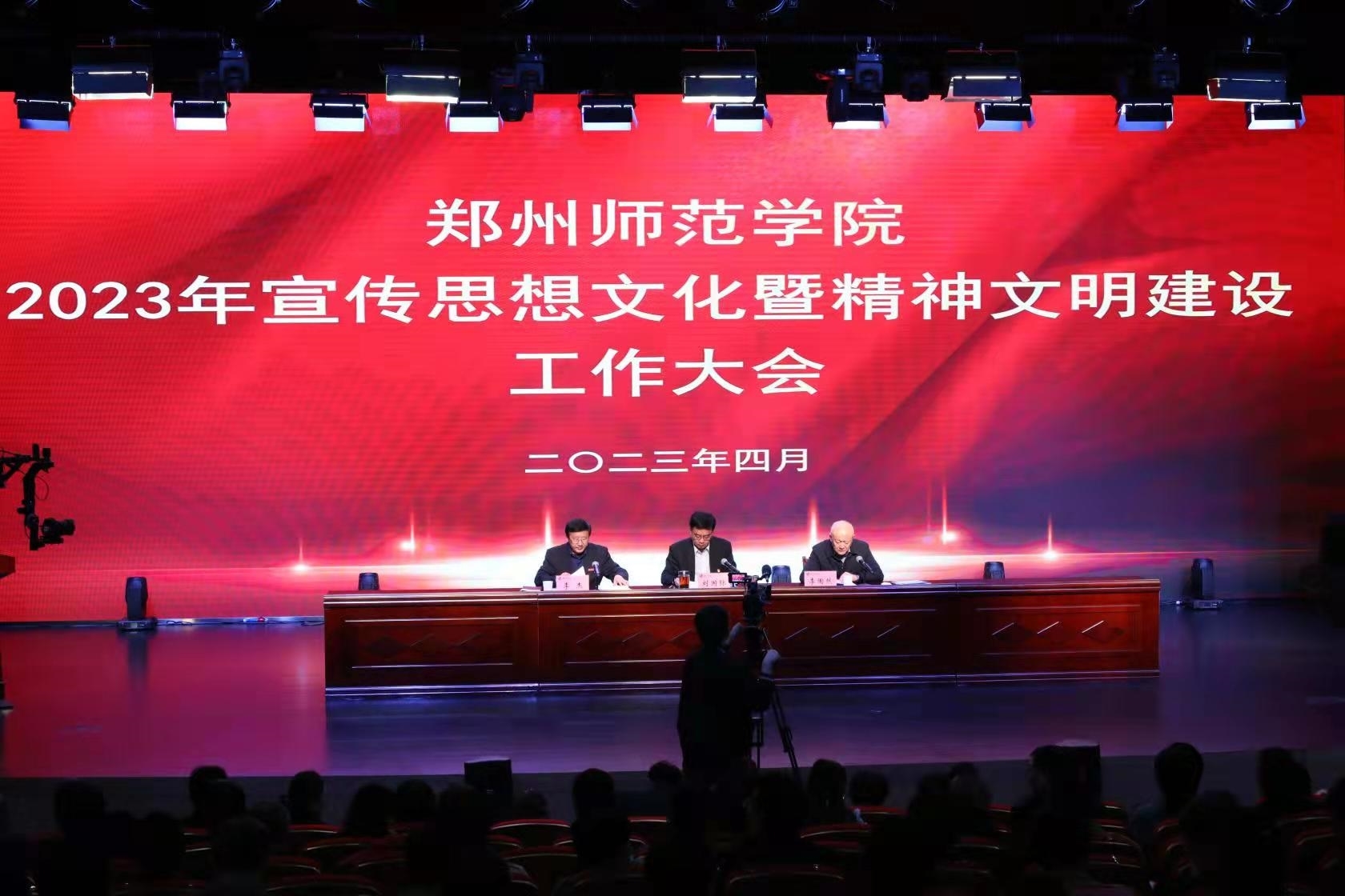 01d82ea30457171b664cf85ac986ce2.jpg 01d82ea30457171b664cf85ac986ce2.jpg