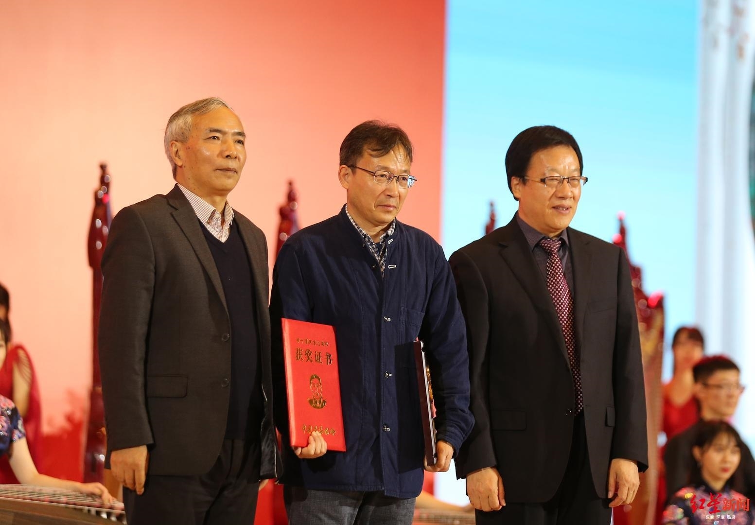 d008-ifvwftk9129039.jpg d008-ifvwftk9129039.jpg