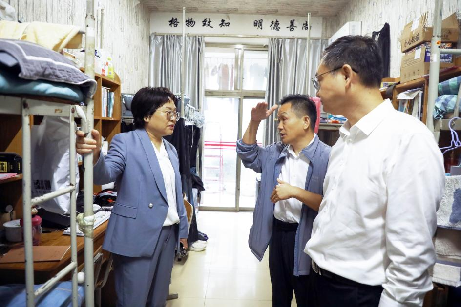 图片2.png 图片2.png