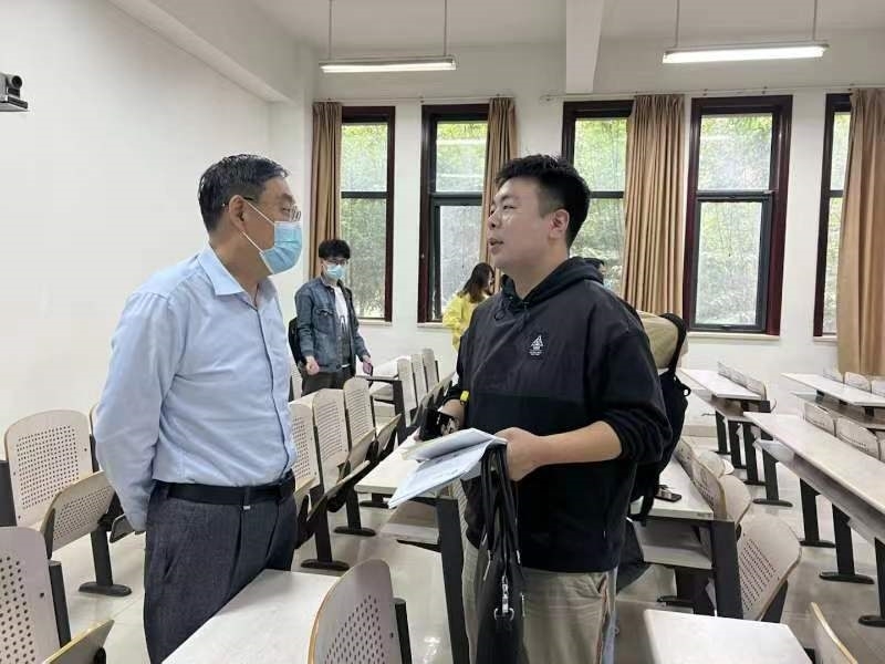 图片5.jpg 图片5.jpg