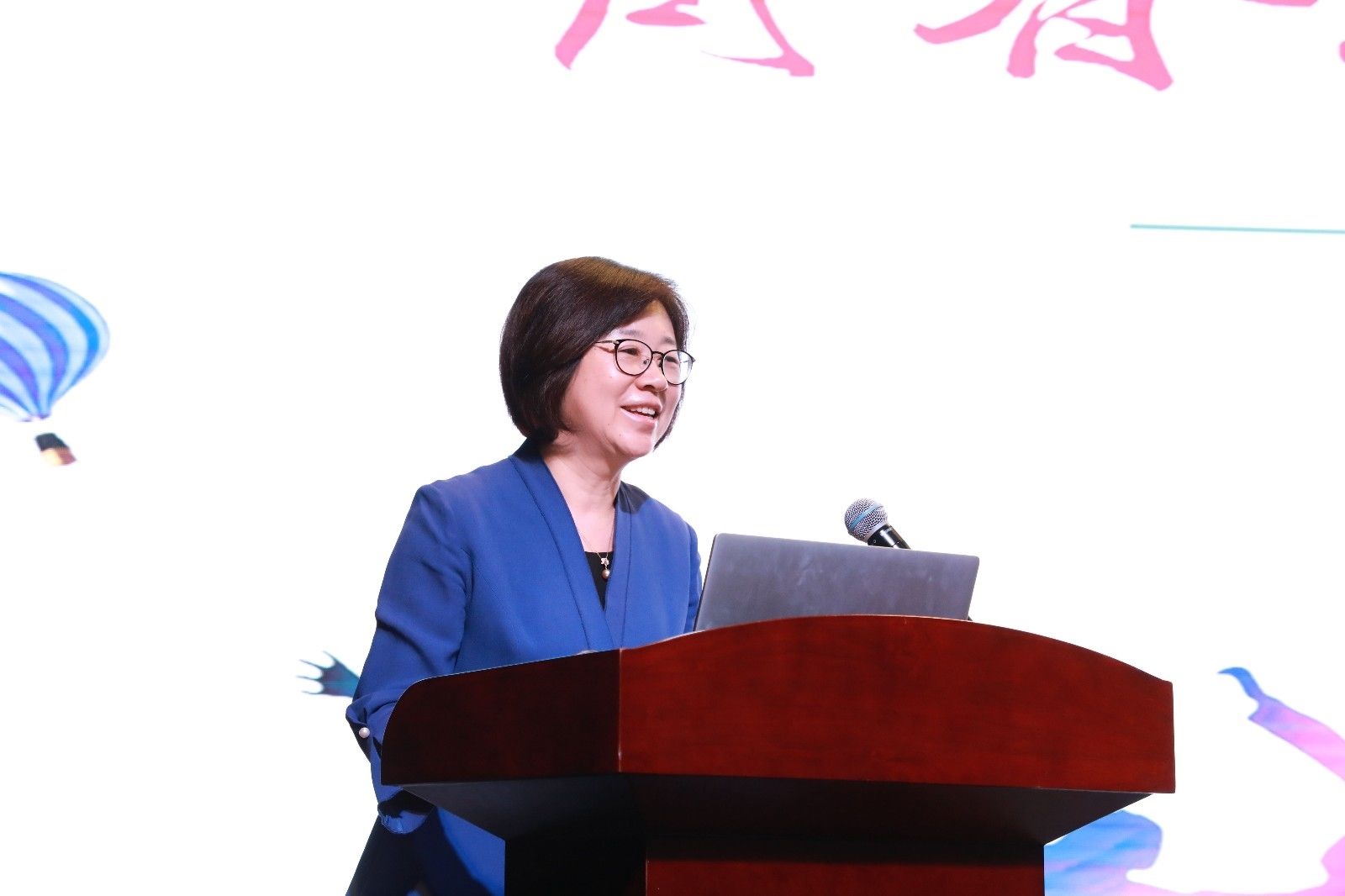 毛杰.jpg 毛杰.jpg