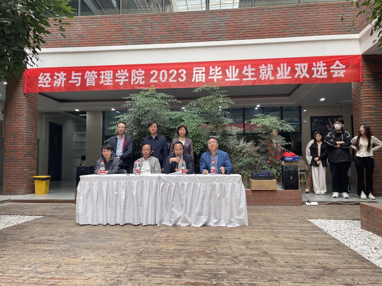 照片 (2).jpg 照片 (2).jpg