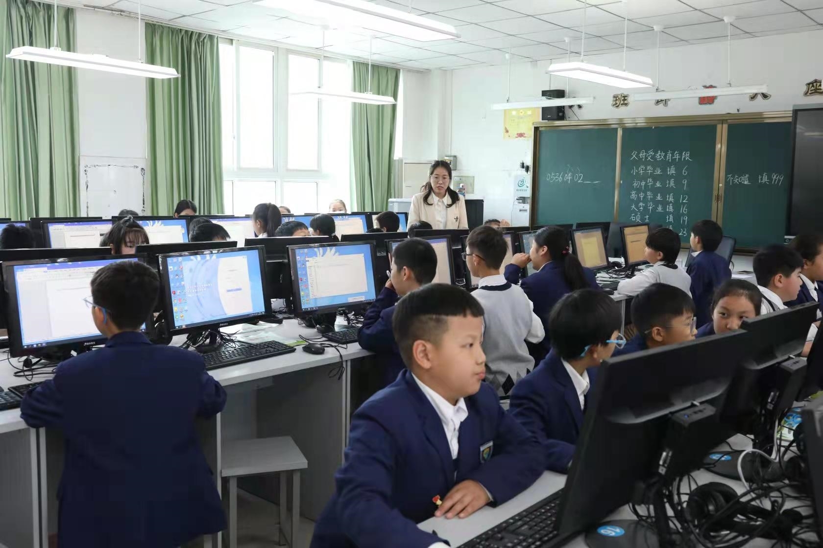 98c5e4d3ae218c1dbcbc638b79f511b.jpg 98c5e4d3ae218c1dbcbc638b79f511b.jpg