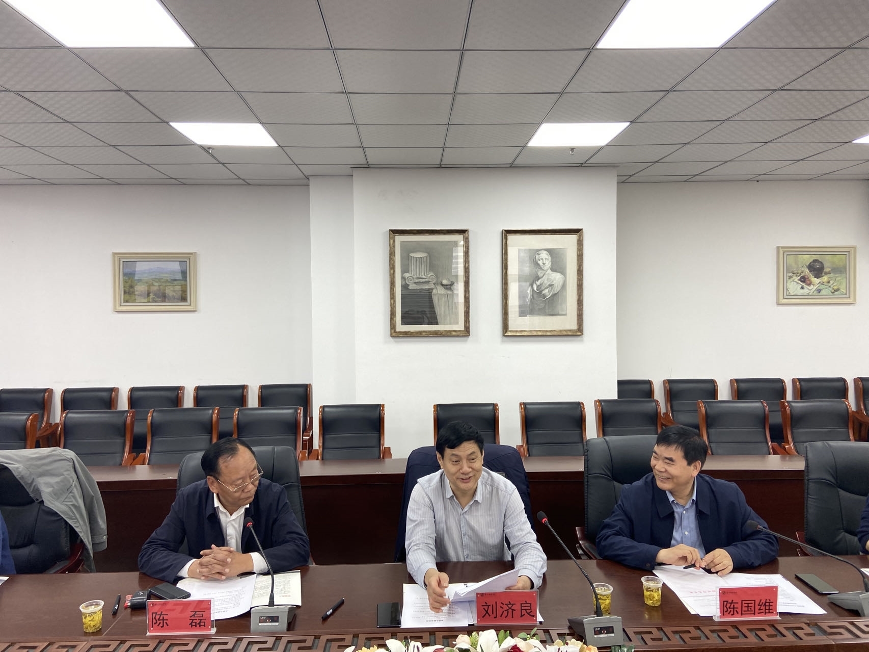 图111片1.jpg 图111片1.jpg