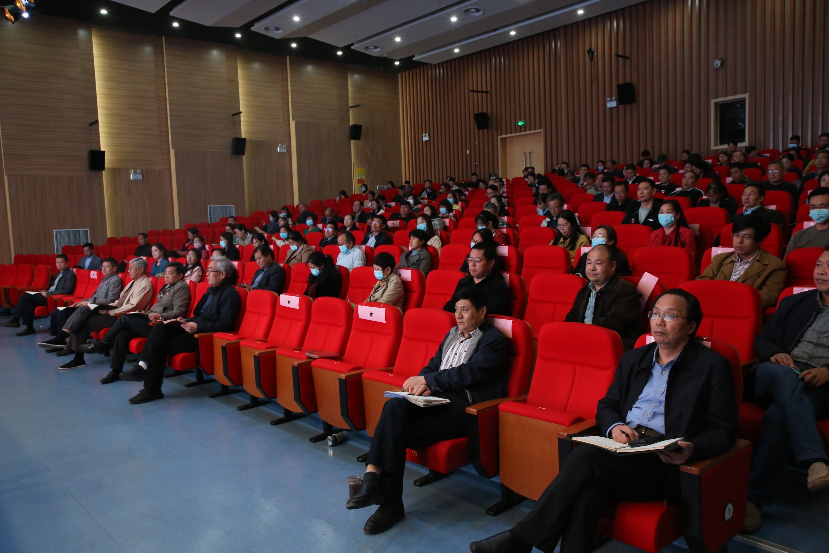 微信图片_20201013102658.jpg 微信图片_20201013102658.jpg